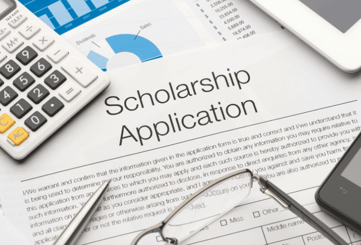 How to Maximize Your Scholarship Chances